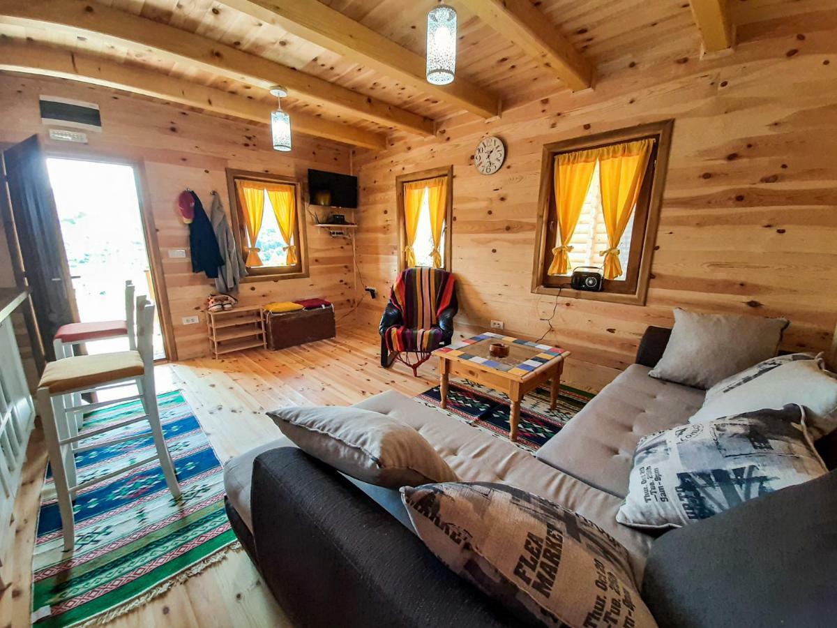 Sunny Hill Cabins Kolašin Buitenkant foto